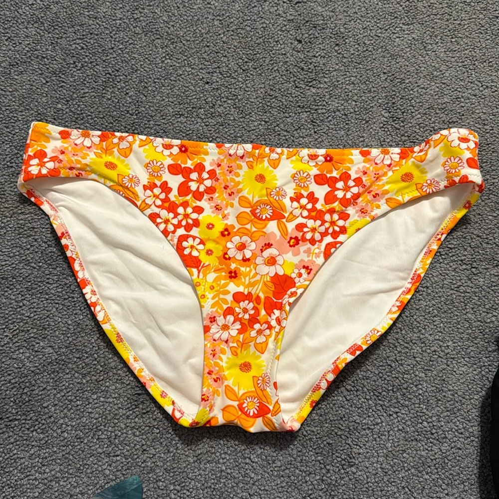 NWT aerie bikini bottoms